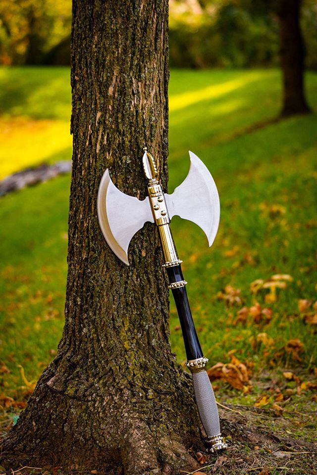 Double Blade Medieval Fantasy Fighting Axe W/ Plaque
